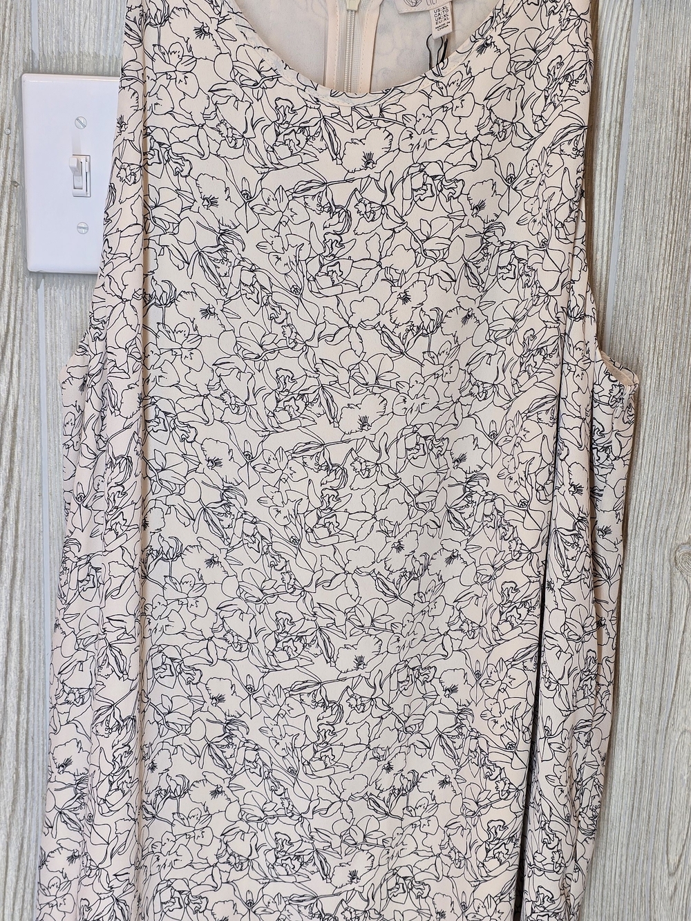 Lila Rose Cream Floral Print Cold-Shoulder Blouse